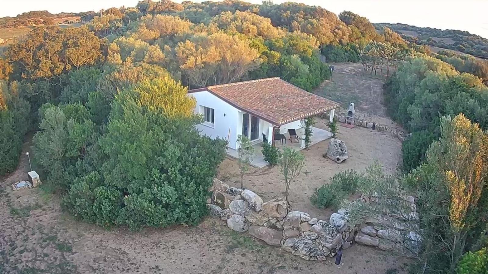 La Piana Holiday House Bassacutena Экстерьер фото